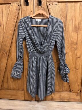 bp Gray & White Striped Long-Sleeve Smocked Waist Dress